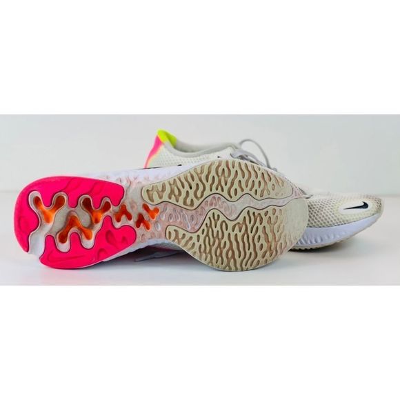 Nike Renew Run Platinum Pink Blast White Black Pink CK6360-005 Women's Sz 8.5 - Picture 4 of 5